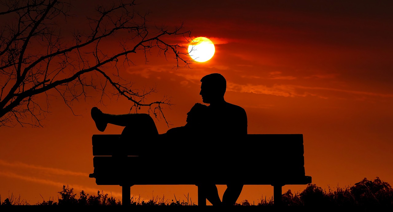 The Influence of Technology on Romantic Relationships